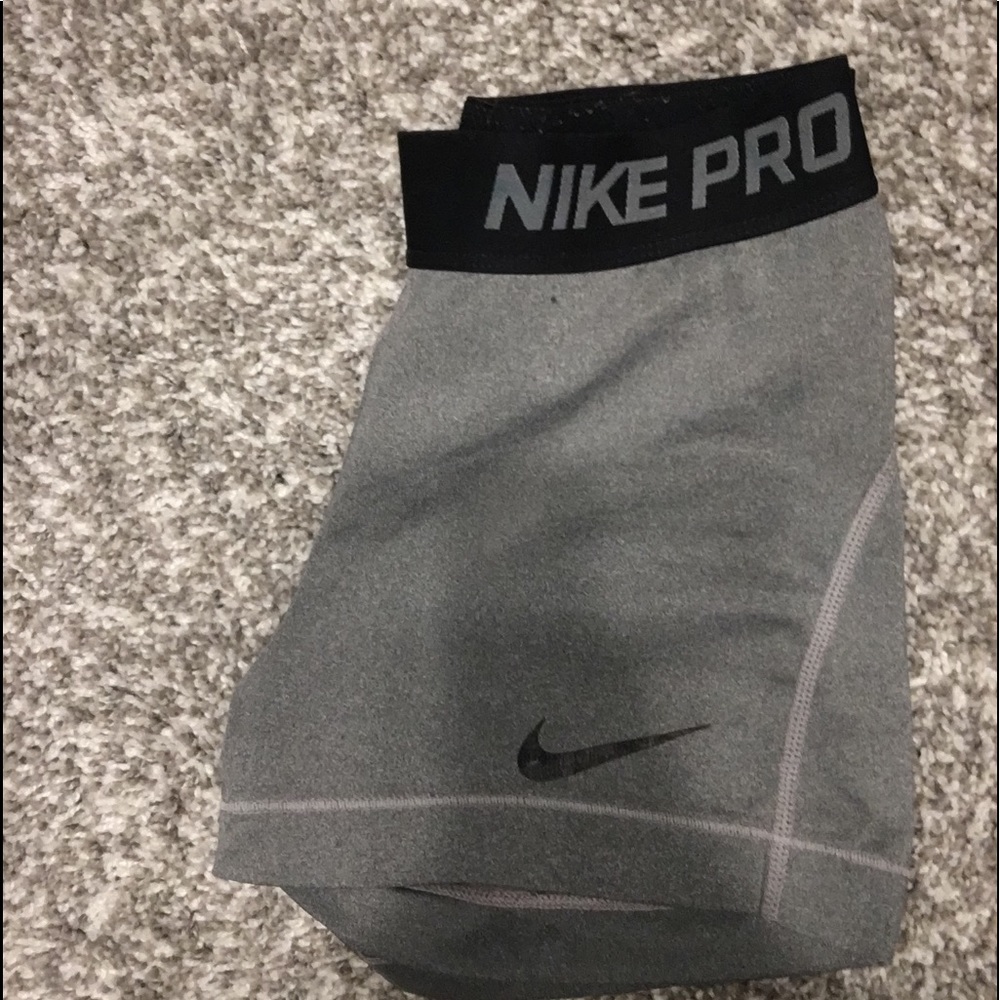 Grey nike pros